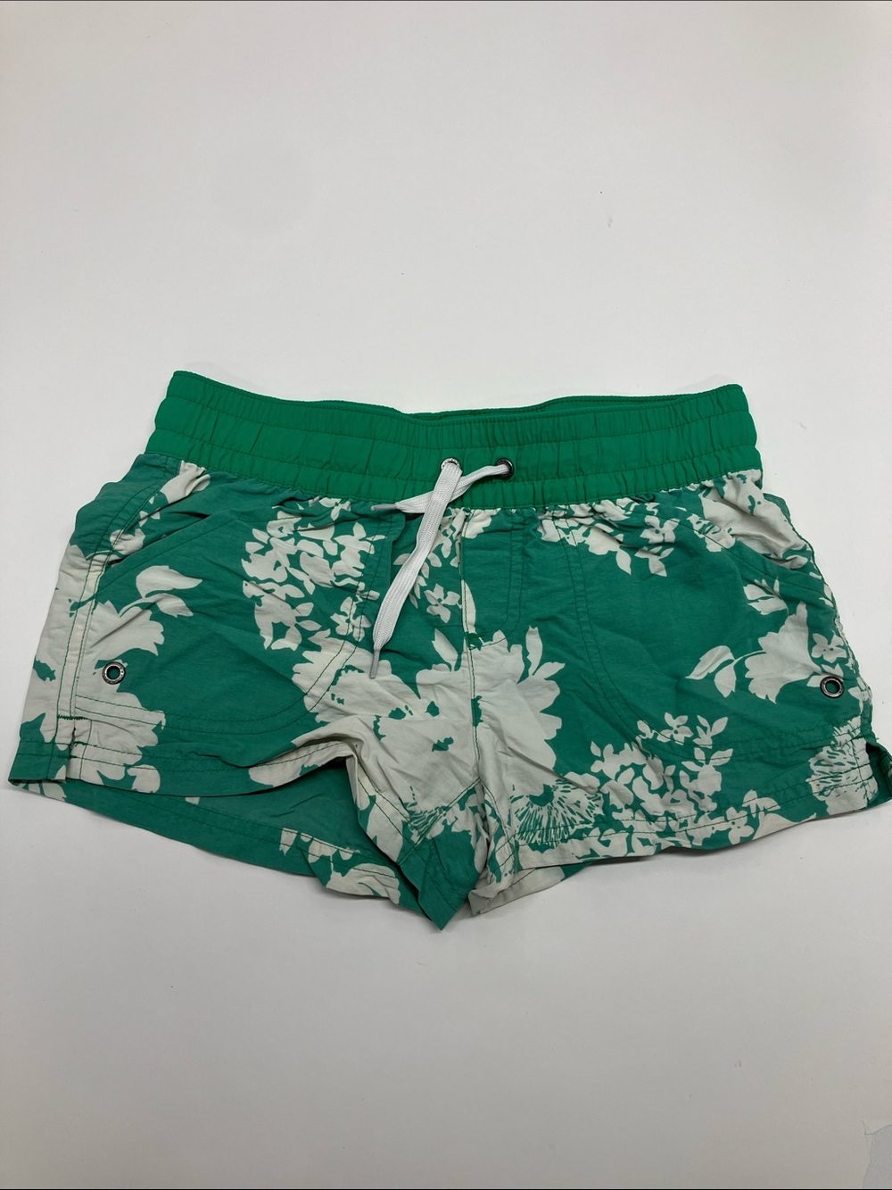 Green Floral Drawstring girls size medium 10 Shorts